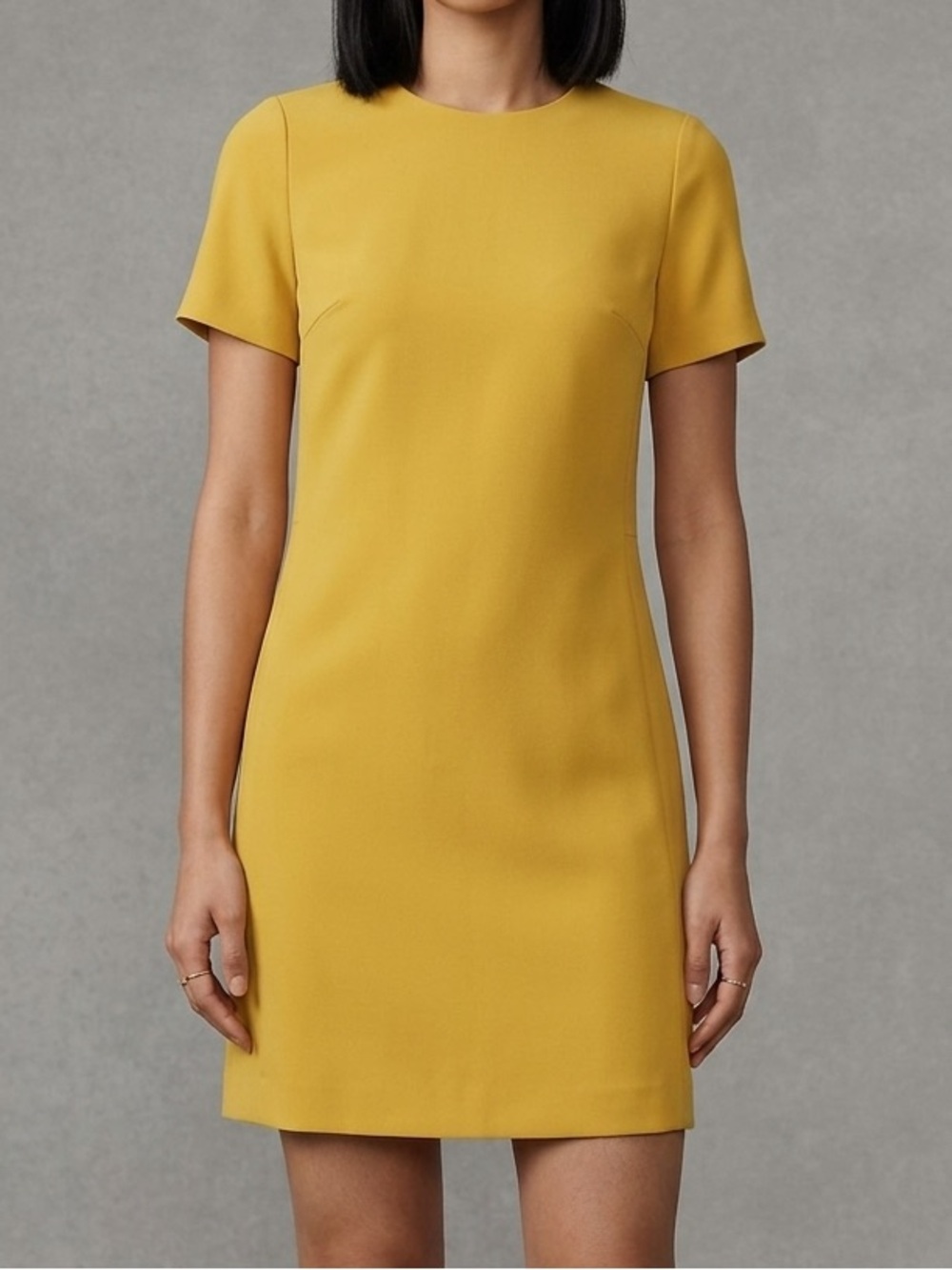 Aritzia Babaton NWOT Mustard Yellow Patricio Short Sleeve Shift Dress Size 4